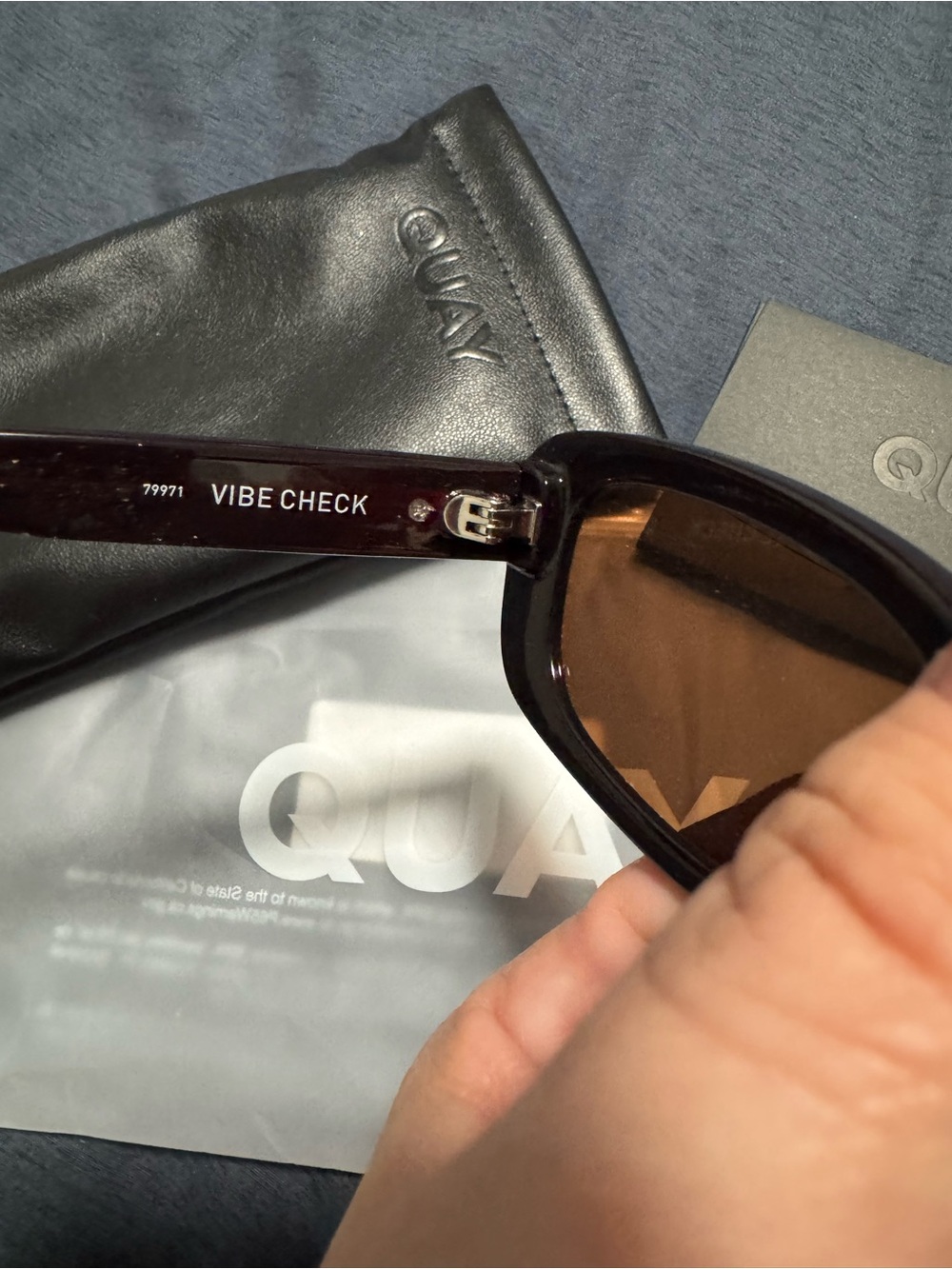 NWOT Quay Australia VIBE CHECK Chocolate Frame/Brown Lens Sunglasses - Picture 8 of 12